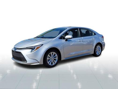 2025 Toyota Corolla Hybrid SE