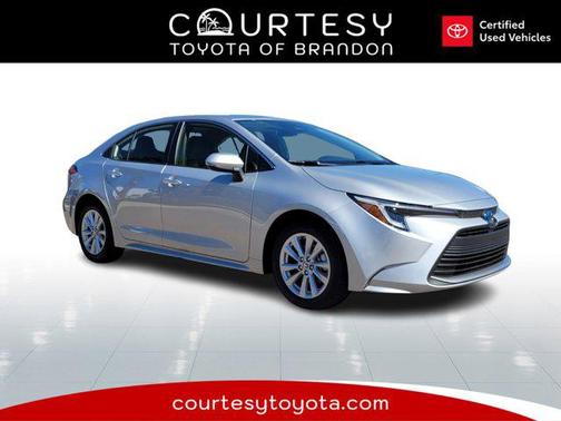 2025 Toyota Corolla Hybrid SE