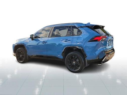 2024 Toyota RAV4 Hybrid SE