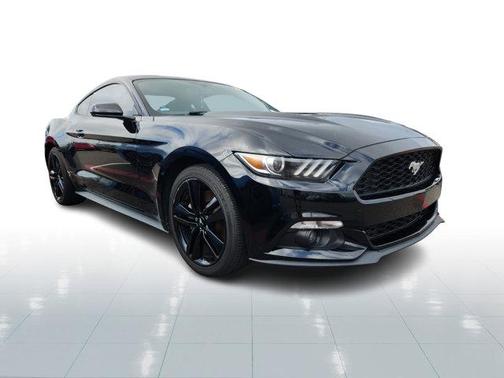 2017 Ford Mustang EcoBoost