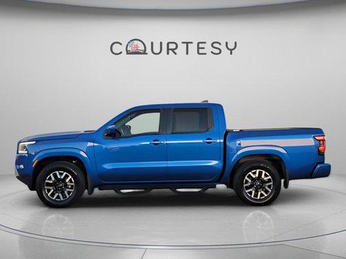 2024 Nissan Frontier SL