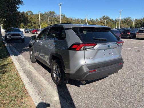 2024 Toyota RAV4 Hybrid SE