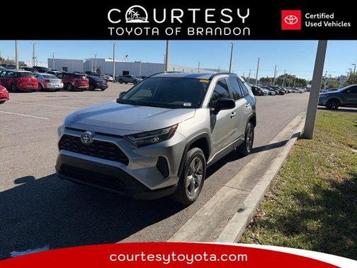 2024 Toyota RAV4 Hybrid SE