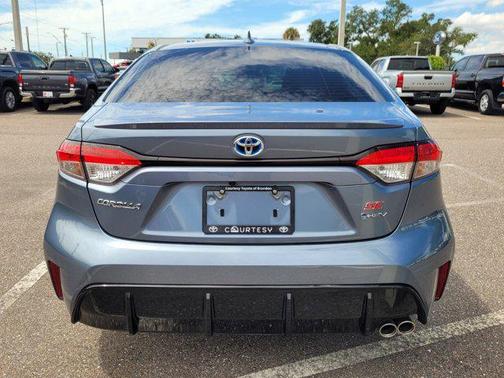 2025 Toyota Corolla Hybrid SE