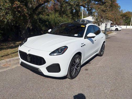 2023 Maserati Grecale Modena