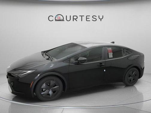 2025 Toyota Prius Plug-In Hybrid SE