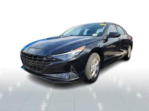 2021 Hyundai ELANTRA SE