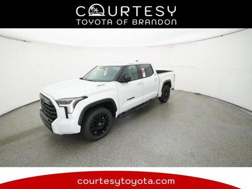 2026 Toyota Tundra Hybrid Platinum