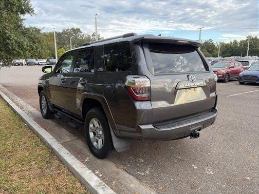 2022 Toyota 4Runner SR5