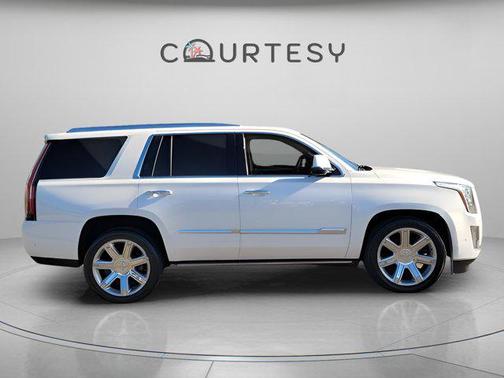 2020 Cadillac Escalade Premium Luxury