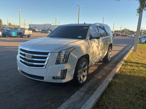 2020 Cadillac Escalade Premium Luxury