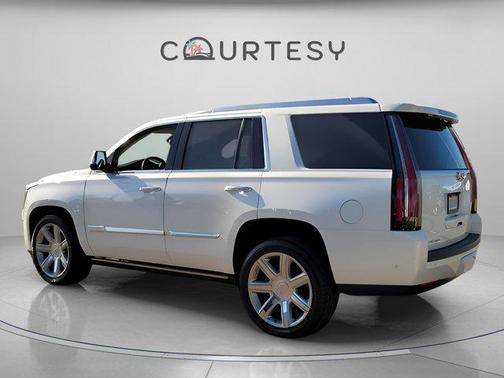 2020 Cadillac Escalade Premium Luxury