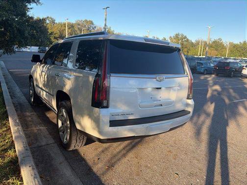 2020 Cadillac Escalade Premium Luxury