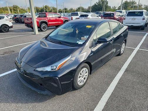 2022 Toyota Prius L