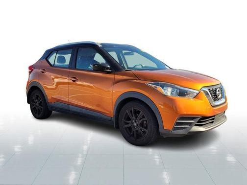 2020 Nissan Kicks SV