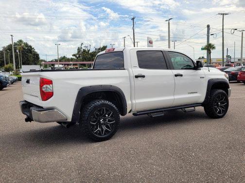 2018 Toyota Tundra SR5