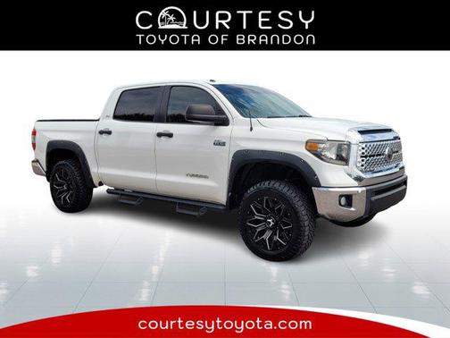 2018 Toyota Tundra SR5