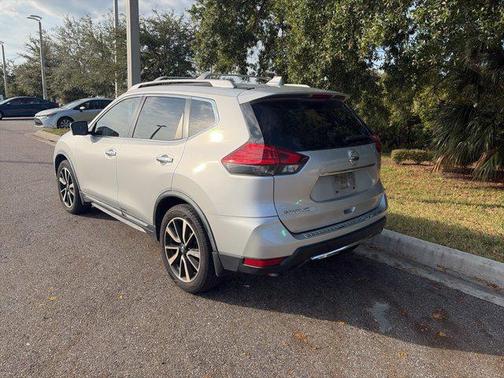 2017 Nissan Rogue SL