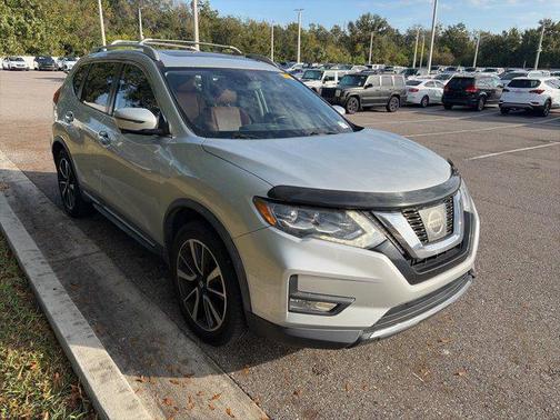 2017 Nissan Rogue SL