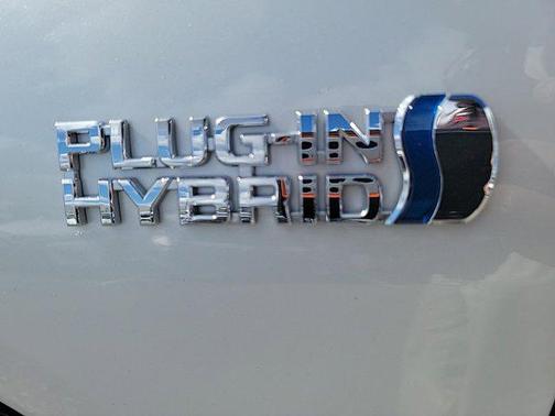 2024 Toyota RAV4 Prime XSE