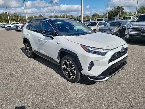 2024 Toyota RAV4 Prime XSE