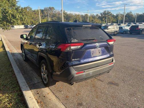 2021 Toyota RAV4 Hybrid XLE Premium