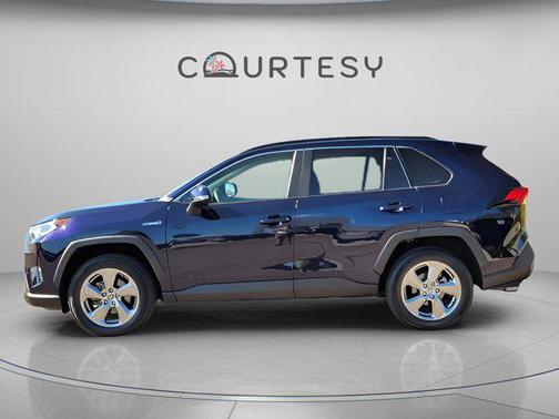 2021 Toyota RAV4 Hybrid XLE Premium