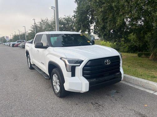 2025 Toyota Tundra SR5