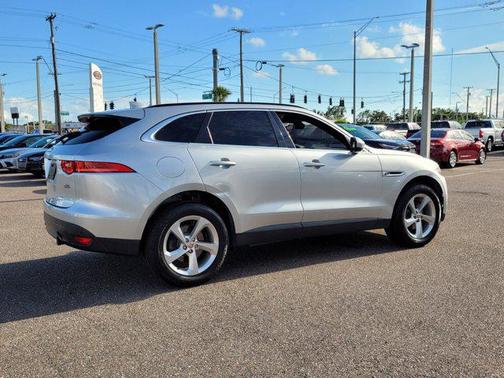 2019 Jaguar F-PACE 25t Premium
