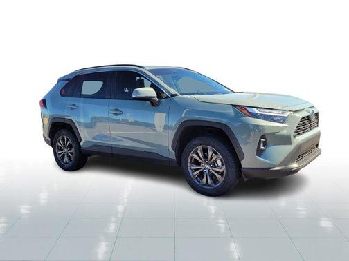 2023 Toyota RAV4 Hybrid XLE Premium