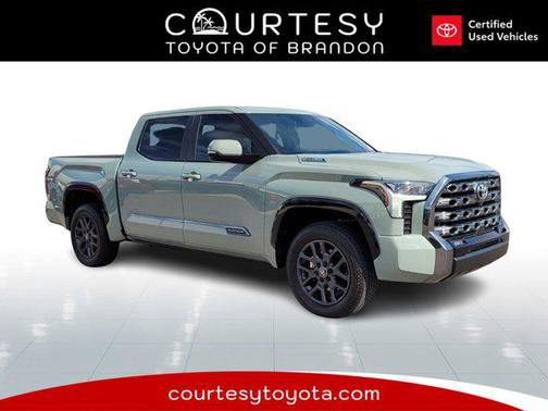 2025 Toyota Tundra Hybrid Platinum