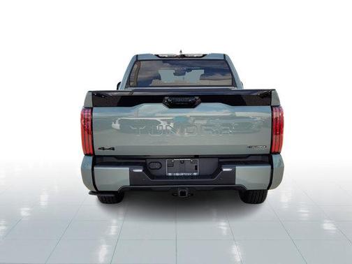2025 Toyota Tundra Hybrid Platinum