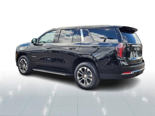2025 Chevrolet Tahoe LS