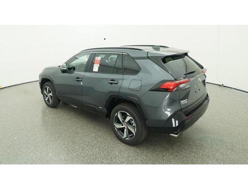 2025 Toyota RAV4 Hybrid SE