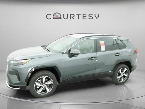 2025 Toyota RAV4 Hybrid SE