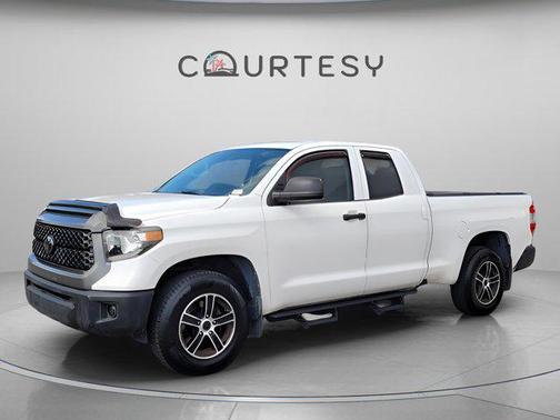 2018 Toyota Tundra SR5