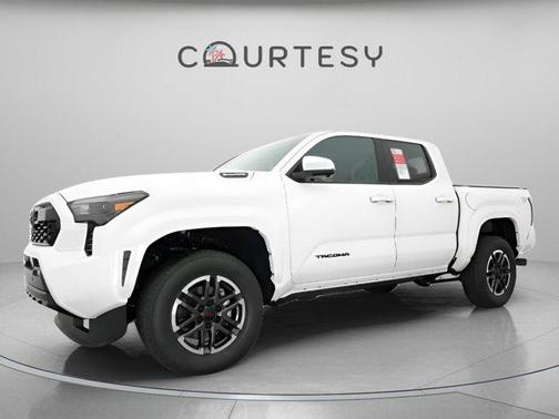 2026 Toyota Tacoma Hybrid TRD Sport