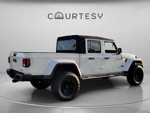 2021 Jeep Gladiator Sport S