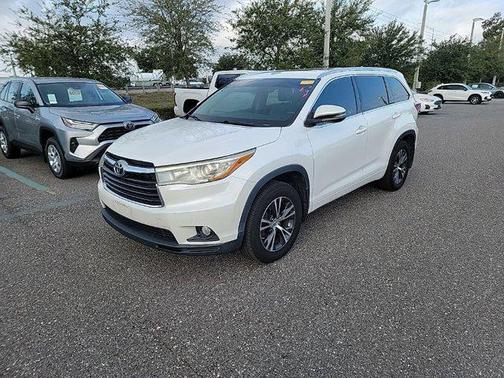 2016 Toyota Highlander XLE