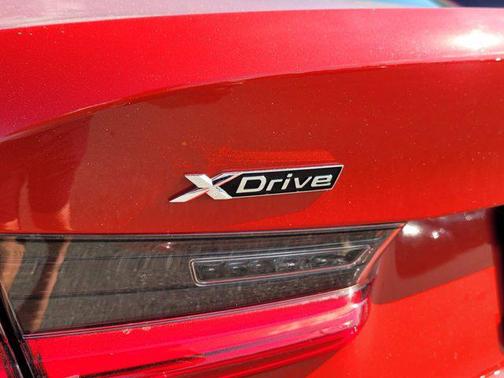 2020 BMW 330 xDrive