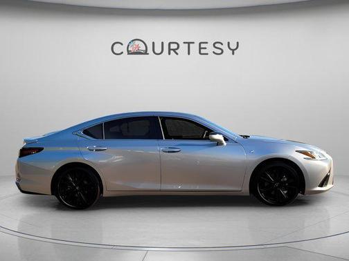 2022 Lexus ES 350 F Sport