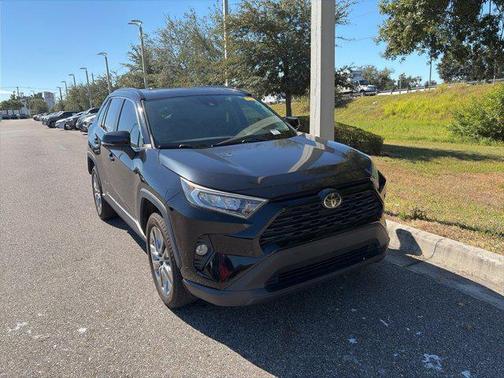 2021 Toyota RAV4 XLE Premium