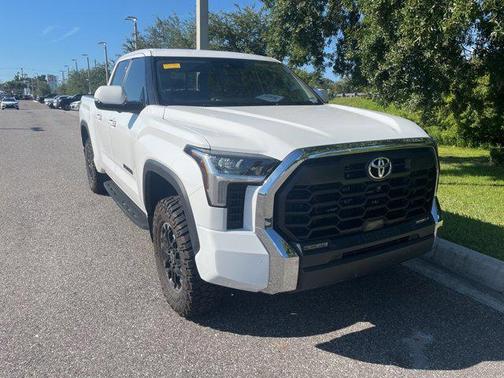 2022 Toyota Tundra SR5