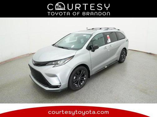 2025 Toyota Sienna XSE 7 Passenger