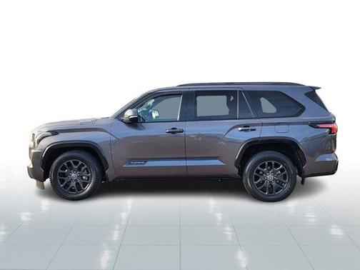 2023 Toyota Sequoia Platinum