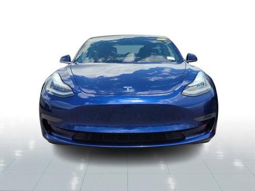 2020 Tesla Model 3 Standard Range
