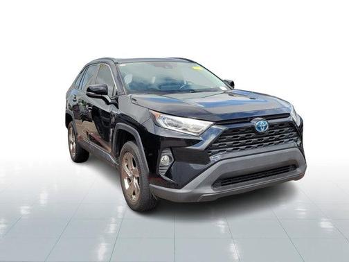 2021 Toyota RAV4 Hybrid XLE Premium