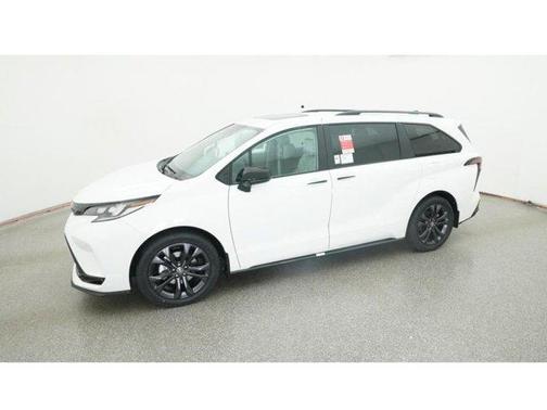 2026 Toyota Sienna XSE 7 Passenger