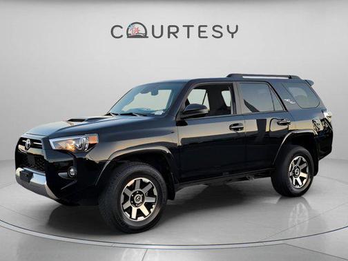 2023 Toyota 4Runner TRD Off Road