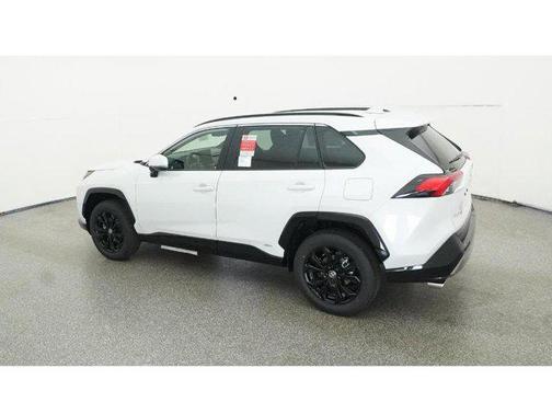 2025 Toyota RAV4 Hybrid SE